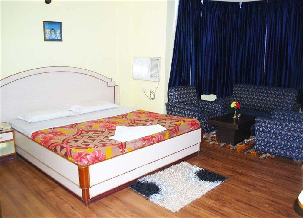 Aryapalace Bhubaneswar